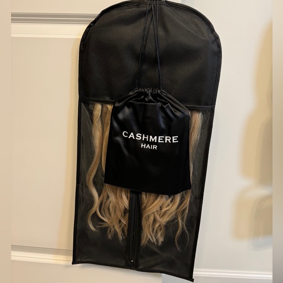 Cashmere Hair Sunset Blonde 18” Clip In Extensions - Picture 4 of 7